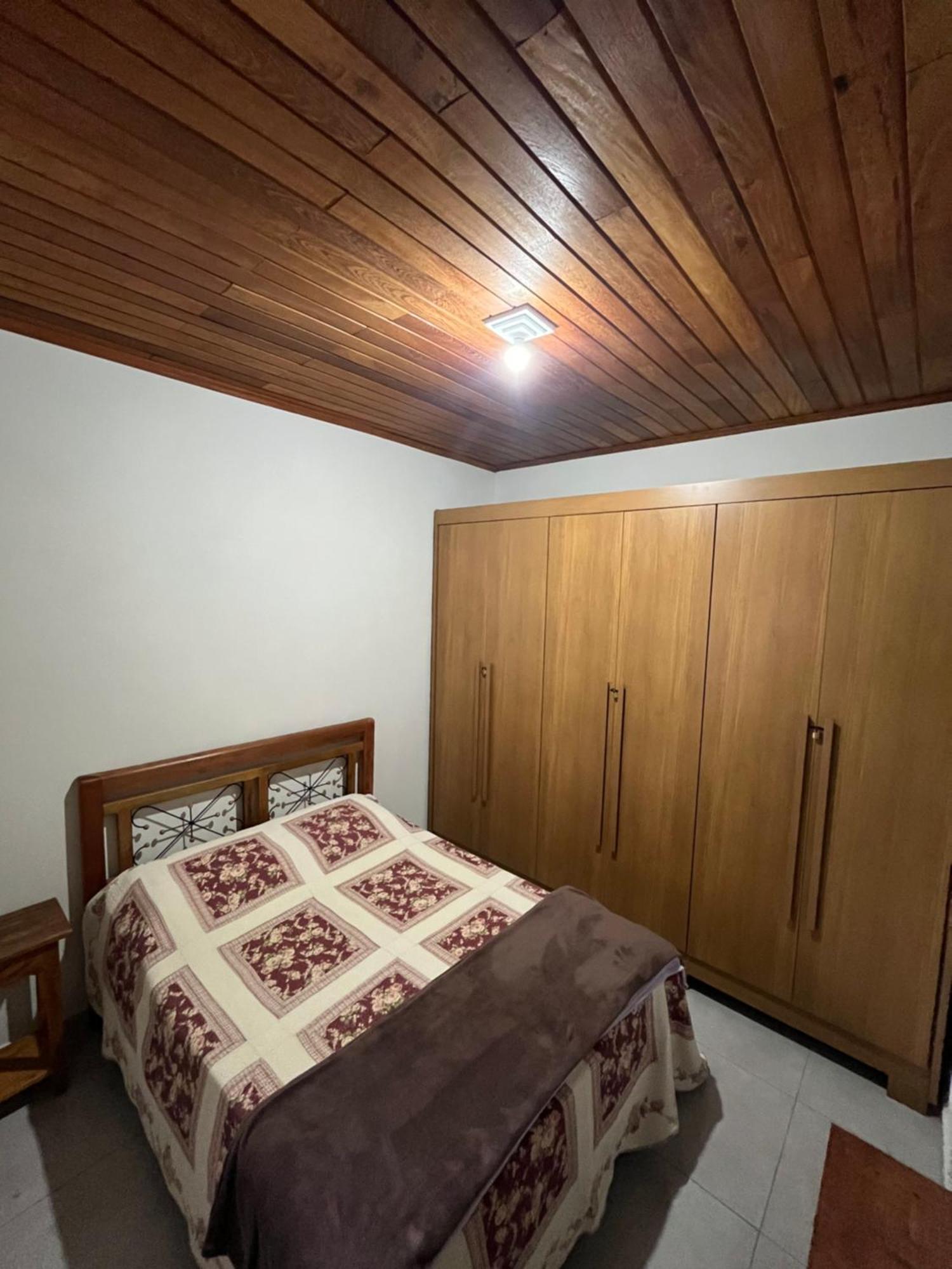 Casa Almeida Holiday home *